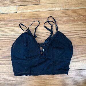 Aerie Black Floral Lace Crop Top